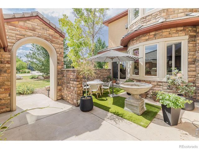 8584 Summerlin Place, Longmont, CO 80503