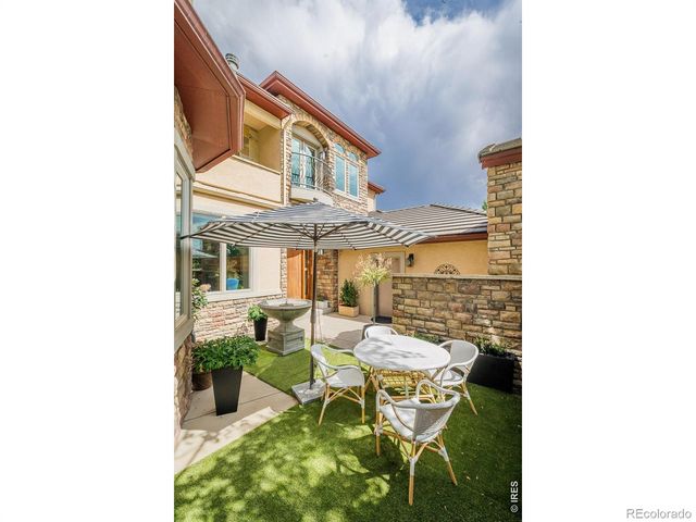 8584 Summerlin Place, Longmont, CO 80503
