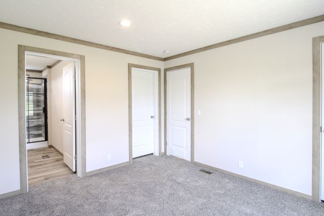 1143 Nimm Rd, Red Boiling Springs, TN 37150