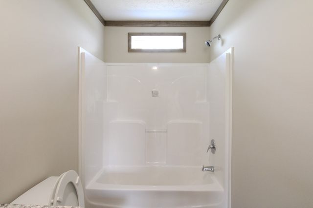 1143 Nimm Rd, Red Boiling Springs, TN 37150