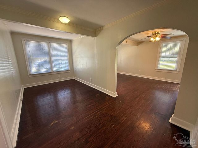 1120 Barcia Dr, Pensacola, FL 32503