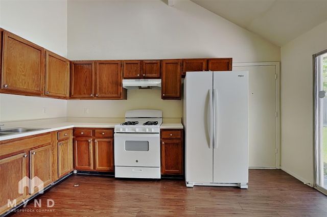 10002 Green Valley Lane, Houston, TX 77064