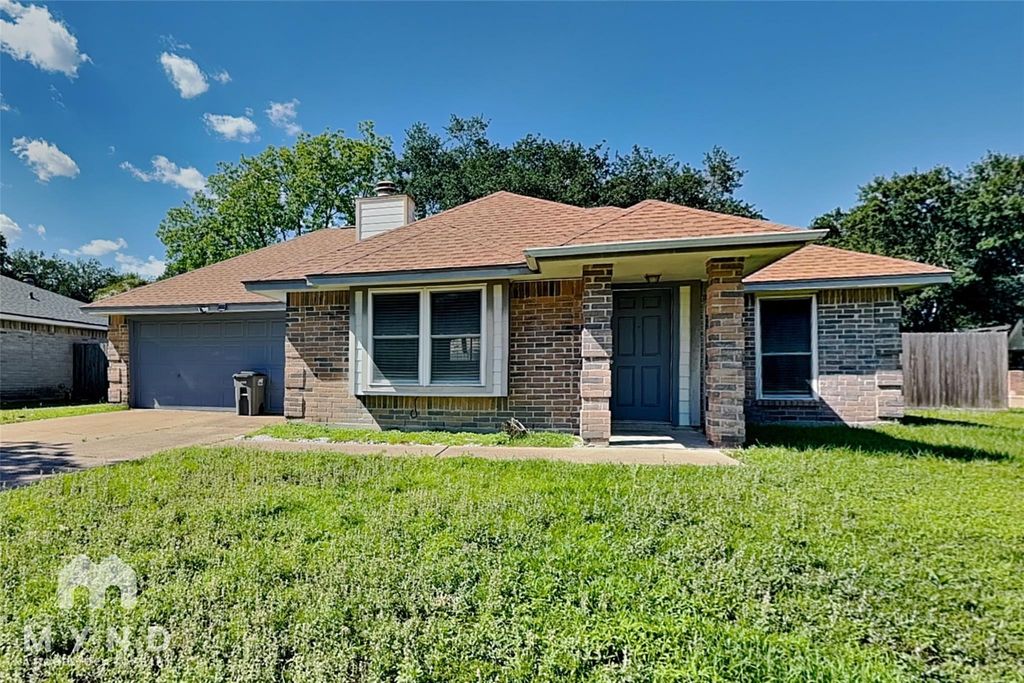 10002 Green Valley Lane, Houston, TX 77064