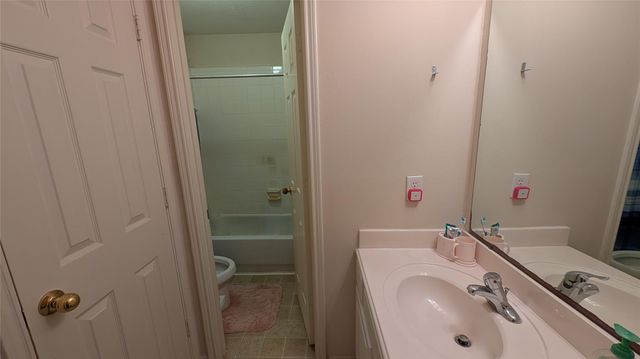 2638 Long Leaf Drive, Sugar Land, TX 77478
