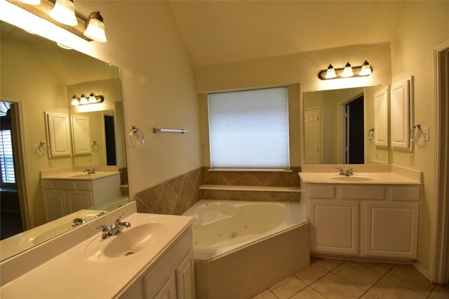 13020 Bugatti Drive, Frisco, TX 75033