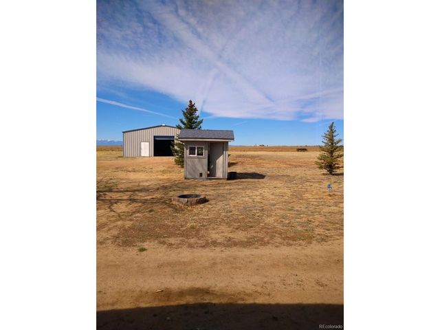 11450 N Log Rd, Calhan, CO 80808