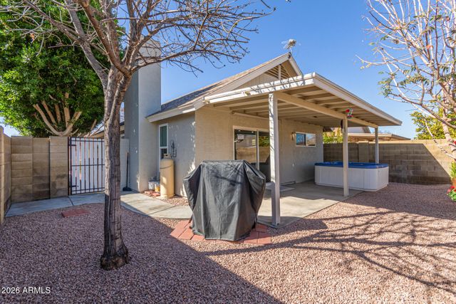 5210 W JUPITER Way N, Chandler, AZ 85226