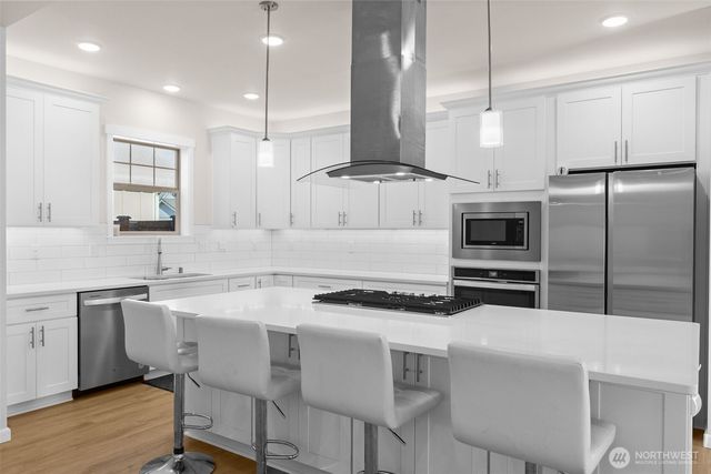 2208 Village Street NE, Olympia, WA 98506