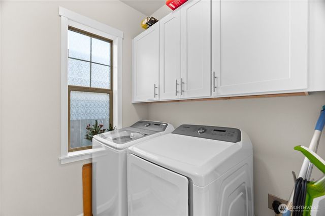 2208 Village Street NE, Olympia, WA 98506