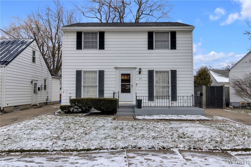 123 Kilbourne Road, Cheektowaga, NY 14225