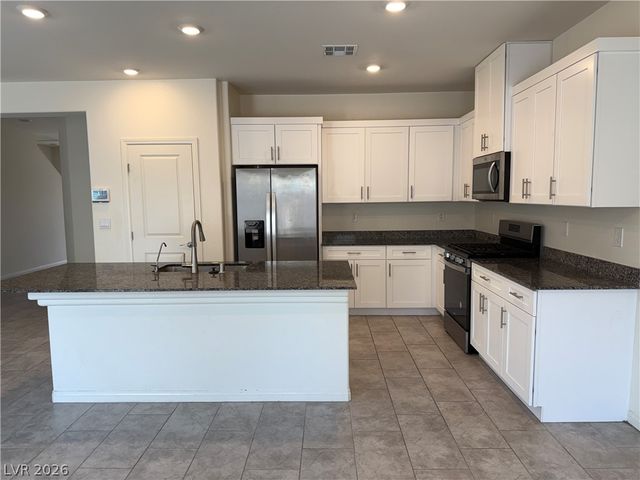 7650 Duran Harbor Lane, North Las Vegas, NV 89084
