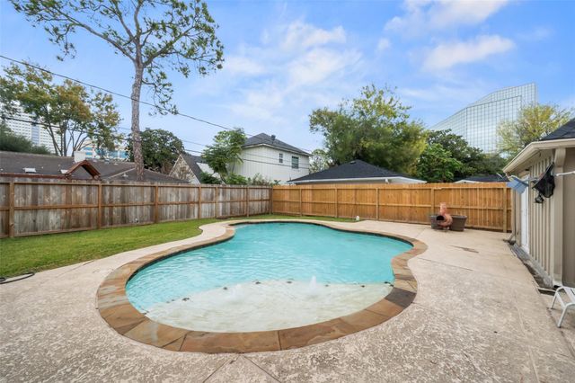 12322 Queensbury Lane, Houston, TX 77024