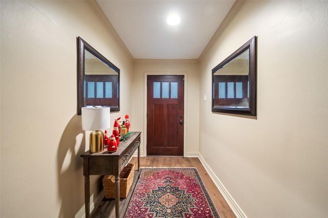 12322 Queensbury Lane, Houston, TX 77024