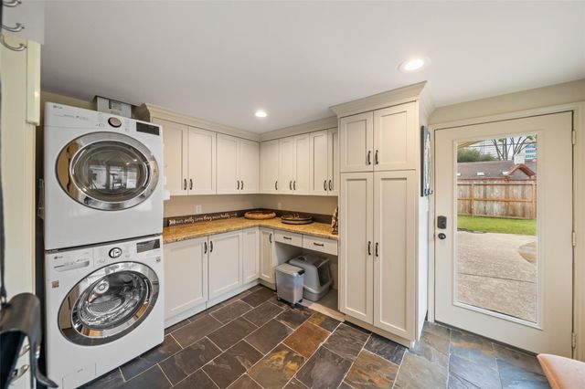 12322 Queensbury Lane, Houston, TX 77024