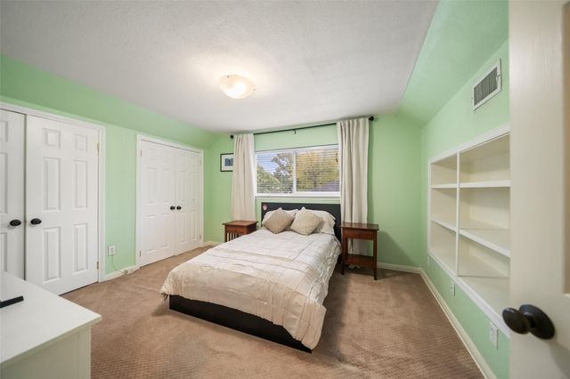 12322 Queensbury Lane, Houston, TX 77024