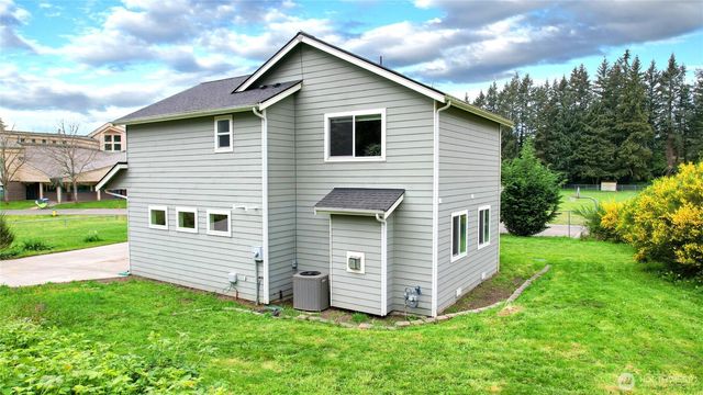 1521 Bertha Avenue NW, Bremerton, WA 98312