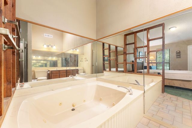 48 Rasso Way 65, Kimberling City, MO 65686