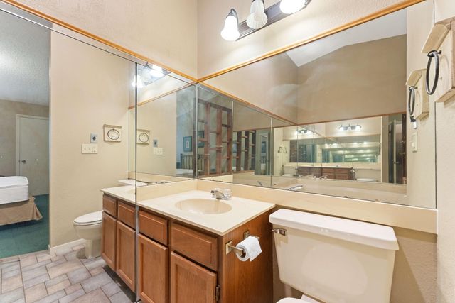 48 Rasso Way 65, Kimberling City, MO 65686