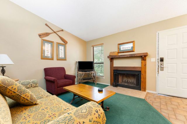 48 Rasso Way 65, Kimberling City, MO 65686