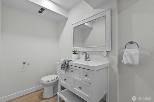 6104 145th Street SW, Edmonds, WA 98026