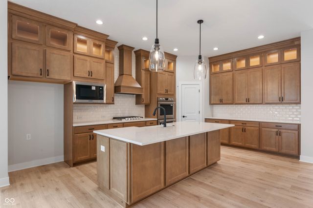 20015 Tomlinson Road, Westfield, IN 46074