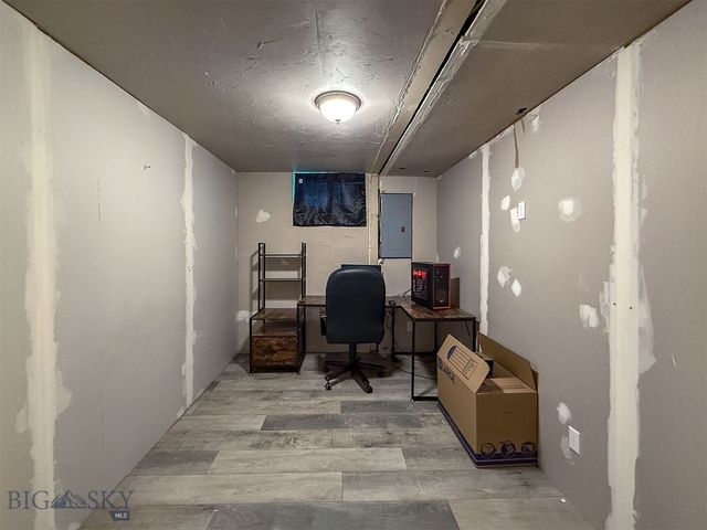 1701 8th Avenue N, Great Falls, MT 59401