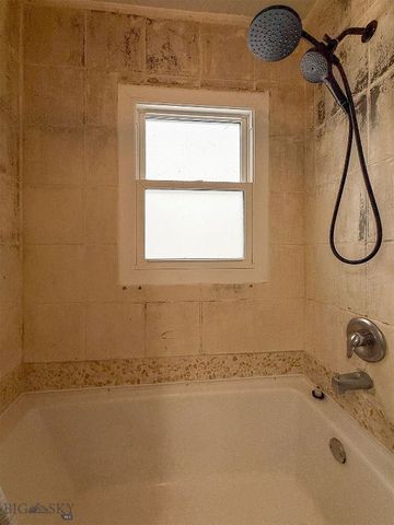 1701 8th Avenue N, Great Falls, MT 59401