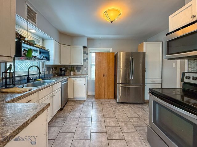 1701 8th Avenue N, Great Falls, MT 59401