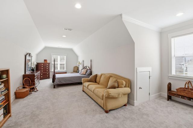 912 Equestrian Drive, Soddy Daisy, TN 37379