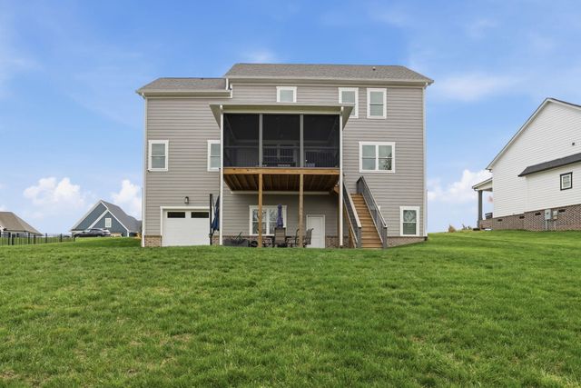 912 Equestrian Drive, Soddy Daisy, TN 37379