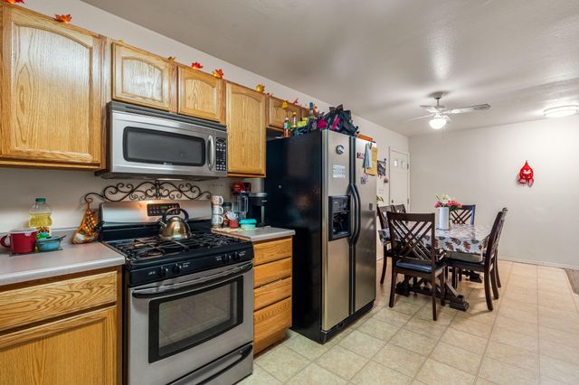 1206 Morning Drive, Santa Fe, NM 87507