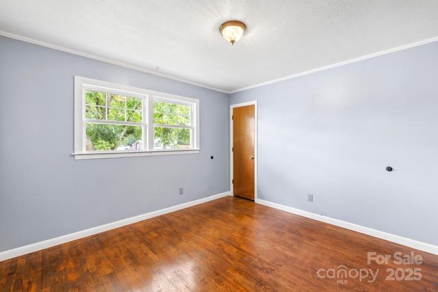1300 Montgomery Avenue, Albemarle, NC 28001