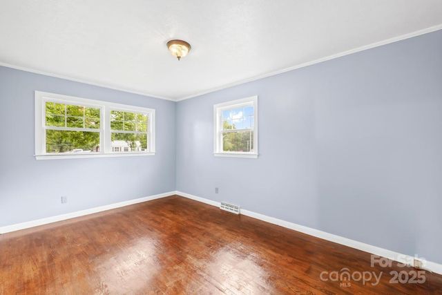 1300 Montgomery Avenue, Albemarle, NC 28001
