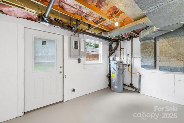 1300 Montgomery Avenue, Albemarle, NC 28001