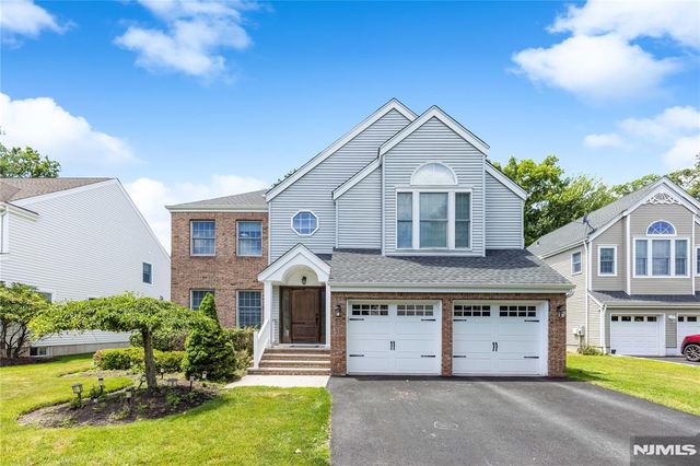 534 Alosio Drive, River Vale, NJ 07675