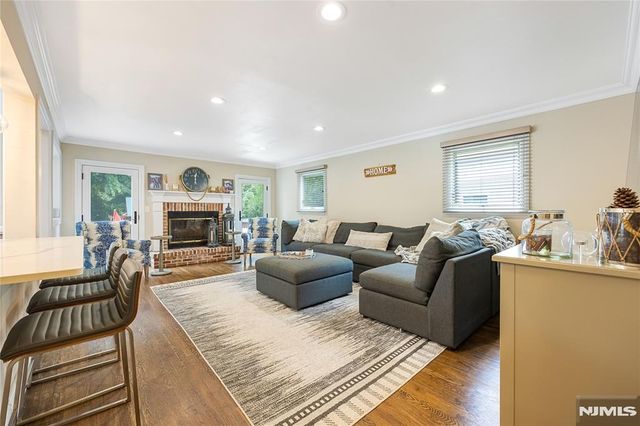 534 Alosio Drive, River Vale, NJ 07675