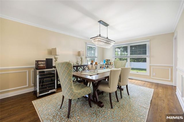 534 Alosio Drive, River Vale, NJ 07675
