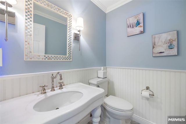 534 Alosio Drive, River Vale, NJ 07675