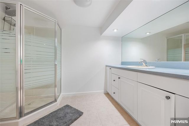 534 Alosio Drive, River Vale, NJ 07675