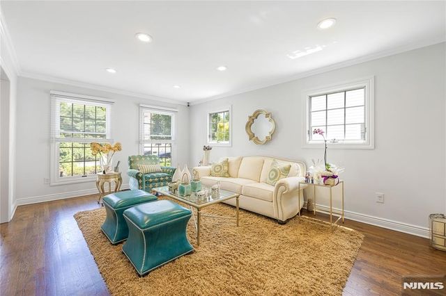 534 Alosio Drive, River Vale, NJ 07675