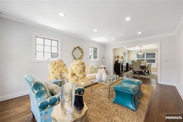 534 Alosio Drive, River Vale, NJ 07675