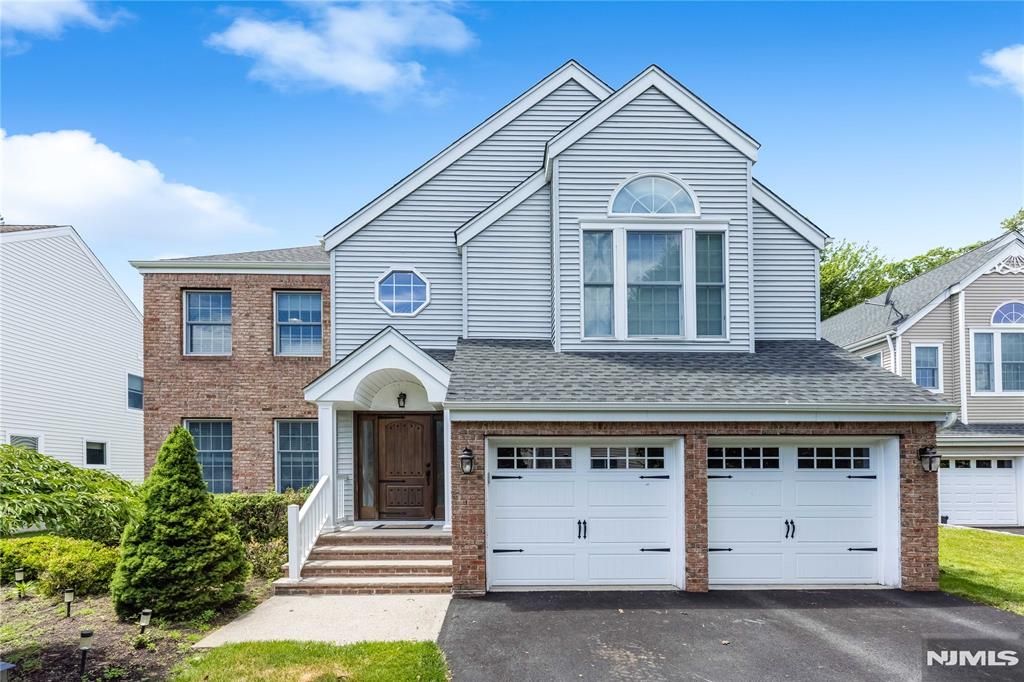 534 Alosio Drive, River Vale, NJ 07675