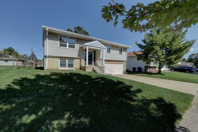 276 E Wrightwood Avenue, Glendale Heights, IL 60139