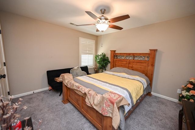 5093 LAUREL SPRINGS DR, Memphis, TN 38125