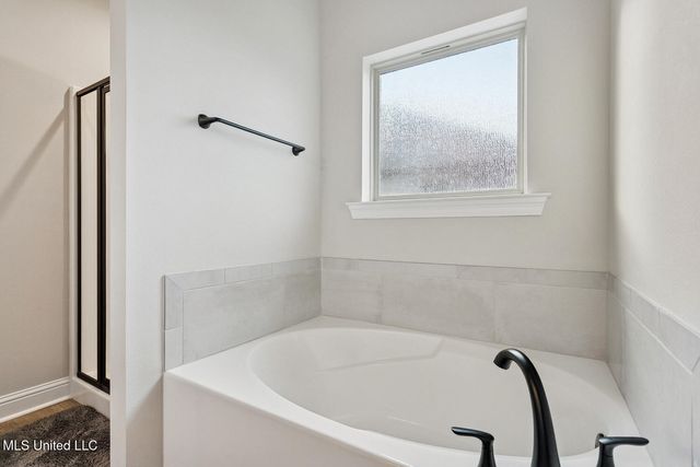 1 Bear Point Way, Long Beach, MS 39560