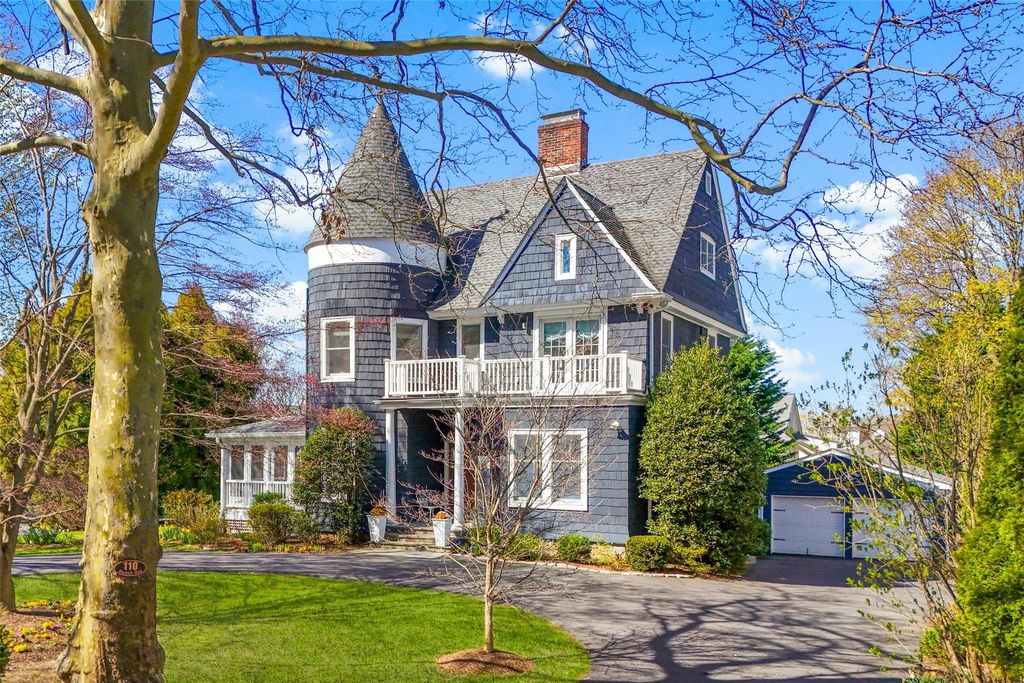 110 Beach Avenue, Larchmont, NY 10538
