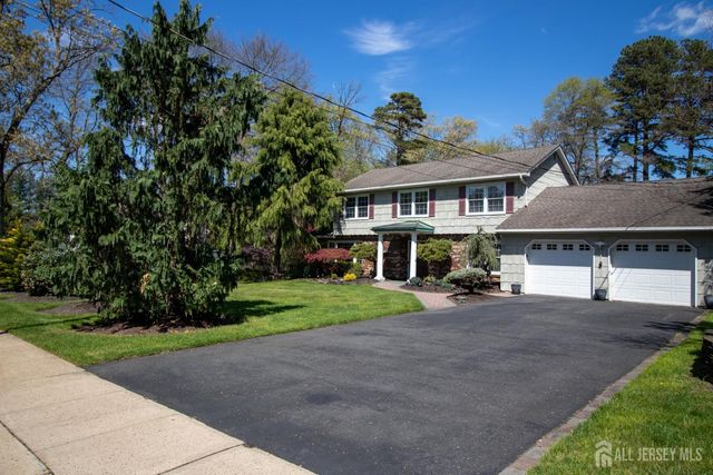 142 Monmouth Road, Monroe, NJ 08831