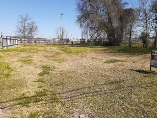 1112 Johnson Street, Baytown, TX 77520