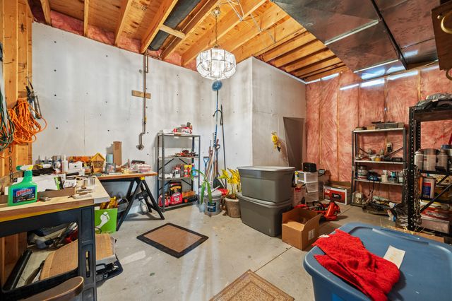 112 Lake Point Drive, Richmond, KY 40475