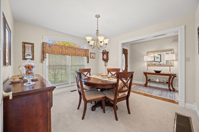 112 Lake Point Drive, Richmond, KY 40475